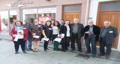 &quot;Για τη Μύρινα Μπροστά&quot;: Πραγματοποιήθηκε η δράση επικοινωνίας (photos)