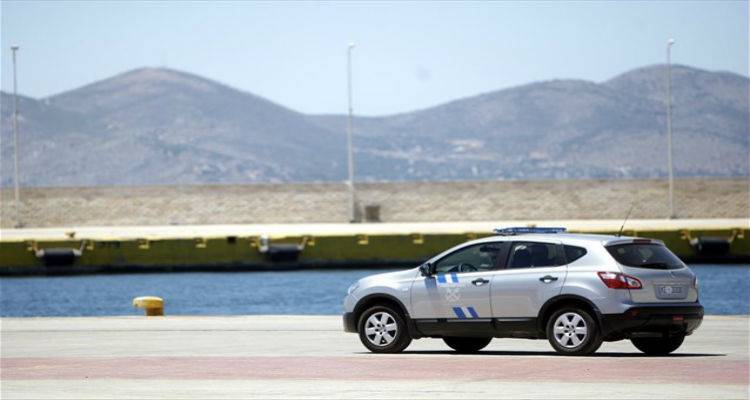 &Alpha;&pi;ί&sigma;&tau;&epsilon;&upsilon;&tau;&omicron; &pi;&epsilon;&rho;&iota;&sigma;&tau;&alpha;&tau;&iota;&kappa;ό: Ή&rho;&theta;&alpha;&nu; &omega;&sigmaf; &phi;&alpha;&nu;&tau;ά&rho;&omicron;&iota; &sigma;&tau;&eta; &Lambda;ή&mu;&nu;&omicron; &kappa;&alpha;&iota; &laquo;&xi;ά&phi;&rho;&iota;&sigma;&alpha;&nu;&raquo; &tau;&omicron;&upsilon;&sigmaf; &pi;ά&nu;&tau;&epsilon;&sigmaf;