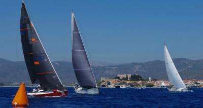 &Eta; &Lambda;ή&mu;&nu;&omicron;&sigmaf; &mu;έ&sigma;&omega; &tau;&eta;&sigmaf; Aegean Regatta &theta;&alpha; &laquo;&tau;&alpha;&xi;&iota;&delta;έ&psi;&epsilon;&iota;&raquo; &sigma;&epsilon; 700.000 &theta;&epsilon;&alpha;&tau;έ&sigmaf;