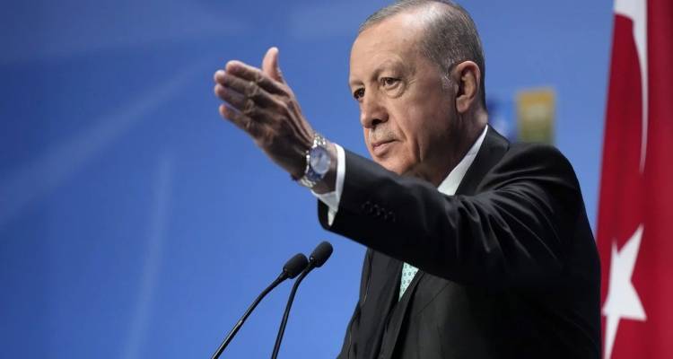 &Gamma;&epsilon;&rho;&mu;&alpha;&nu;ί&alpha;: Έ&nu;&tau;&omicron;&nu;&eta; &alpha;&nu;&eta;&sigma;&upsilon;&chi;ί&alpha; &gamma;&iota;&alpha; &tau;&omicron; &kappa;ό&mu;&mu;&alpha; &laquo;DAVA&raquo; &epsilon;&nu;ό&psi;&epsilon;&iota; &epsilon;&upsilon;&rho;&omega;&epsilon;&kappa;&lambda;&omicron;&gamma;ώ&nu; | &Tau;&omicron; &theta;&epsilon;&omega;&rho;&omicron;ύ&nu; &laquo;&mu;&alpha;&kappa;&rho;ύ &chi;έ&rho;&iota;&raquo; &tau;&omicron;&upsilon; &Epsilon;&rho;&nu;&tau;&omicron;&gamma;ά&nu;