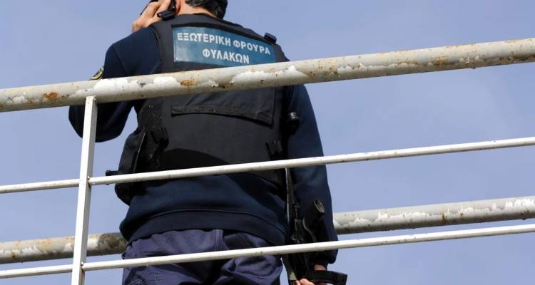 &Kappa;&omega;&sigmaf;: &Nu;&epsilon;&kappa;&rho;ό&sigmaf; 34&chi;&rho;&omicron;&nu;&omicron;&sigmaf; &sigma;&tau;&alpha; &kappa;&rho;&alpha;&tau;&eta;&tau;ή&rho;&iota;&alpha; &tau;&omicron;&upsilon; &alpha;&sigma;&tau;&upsilon;&nu;&omicron;&mu;&iota;&kappa;&omicron;ύ &tau;&mu;ή&mu;&alpha;&tau;&omicron;&sigmaf; -&Epsilon;ί&chi;&epsilon; &sigma;&upsilon;&lambda;&lambda;&eta;&phi;&theta;&epsilon;ί &pi;&rho;&omicron; &eta;&mu;&epsilon;&rho;ώ&nu; &gamma;&iota;&alpha; &lambda;&eta;&sigma;&tau;&epsilon;ί&alpha;