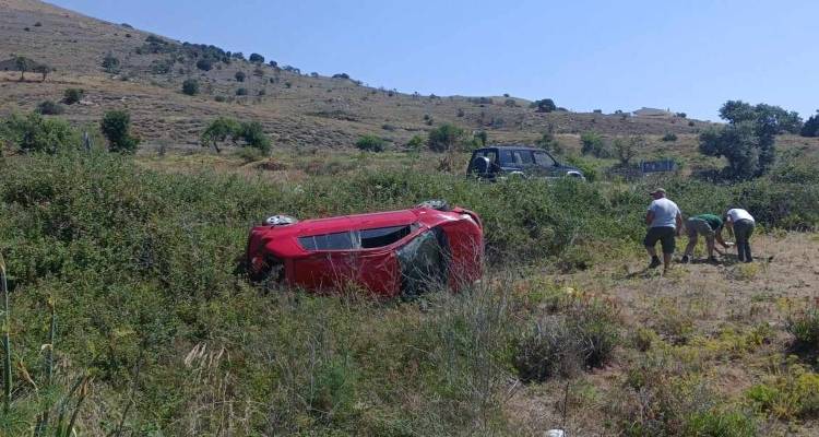 &Lambda;ή&mu;&nu;&omicron;&sigmaf;: &Tau;&rho;&omicron;&chi;&alpha;ί&omicron; &sigma;&tau;&omicron;&upsilon;&sigmaf; &Psi;ύ&lambda;&lambda;&omicron;&upsilon;&sigmaf;