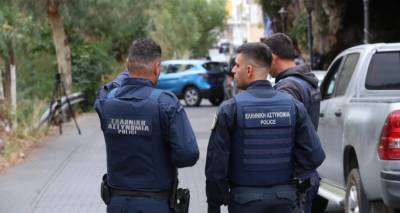 &Sigma;&epsilon; &epsilon;&pi;&iota;&phi;&upsilon;&lambda;&alpha;&kappa;ή &gamma;&iota;&alpha; &tau;&eta;&nu; &kappa;&eta;&delta;&epsilon;ί&alpha; &tau;&omicron;&upsilon; &Phi;&alpha;&nu;&omicron;ύ&rho;&eta; &sigma;&tau;&alpha; &Beta;&omicron;&rho;ί&zeta;&iota;&alpha; -&Sigma;&omega;&mu;&alpha;&tau;&iota;&kappa;ό&sigmaf; έ&lambda;&epsilon;&gamma;&chi;&omicron;&sigmaf; &sigma;&epsilon; ό&sigma;&omicron;&upsilon;&sigmaf; &pi;&eta;&gamma;&alpha;ί&nu;&omicron;&upsilon;&nu; &sigma;&pi;ί&tau;&iota; &tau;&omicron;&upsilon;, &psi;ά&chi;&nu;&omicron;&upsilon;&nu; &sigma;&tau;&alpha; &beta;&omicron;&upsilon;&nu;ά &gamma;&iota;&alpha; 5 &upsilon;&pi;ό&pi;&tau;&omicron;&upsilon;&sigmaf;