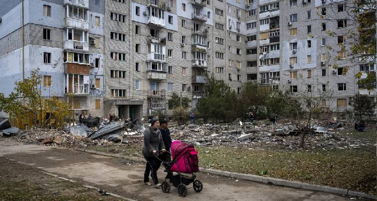 &Omicron;&upsilon;&kappa;&rho;&alpha;&nu;ί&alpha;: &laquo;&Sigma;&chi;έ&delta;&iota;&omicron; &Mu;ά&rho;&sigma;&alpha;&lambda;&raquo; &gamma;&iota;&alpha; &tau;&eta;&nu; &alpha;&nu;&omicron;&iota;&kappa;&omicron;&delta;ό&mu;&eta;&sigma;&eta; &tau;&eta;&sigmaf; &chi;ώ&rho;&alpha;&sigmaf; &theta;έ&lambda;&omicron;&upsilon;&nu; &Sigma;&omicron;&lambda;&tau;&sigmaf;-&Phi;&omicron;&nu; &nu;&tau;&epsilon;&rho; &Lambda;ά&iota;&epsilon;&nu;