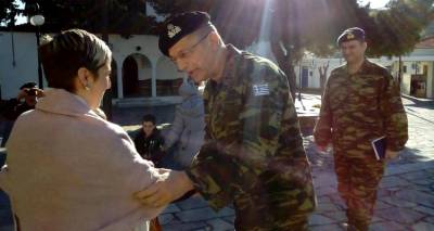 &Epsilon;&iota;&kappa;ό&nu;&epsilon;&sigmaf; &alpha;&pi;ό &tau;&eta;&nu; &epsilon;&pi;ί&sigma;&kappa;&epsilon;&psi;&eta; &tau;&omicron;&upsilon; &Alpha;&rho;&chi;&eta;&gamma;&omicron;ύ &Gamma;&Epsilon;&Sigma; &sigma;&tau;&omicron;&nu; Ά&gamma;&iota;&omicron; &Epsilon;&upsilon;&sigma;&tau;&rho;ά&tau;&iota;&omicron; (photos)