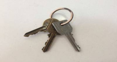 &Beta;&rho;έ&theta;&eta;&kappa;&alpha;&nu; &kappa;&lambda;&epsilon;&iota;&delta;&iota;ά &sigma;&tau;&eta;&nu; &Pi;&lambda;&alpha;&tau;&epsilon;ί&alpha; &Kappa;&Tau;&Epsilon;&lambda;