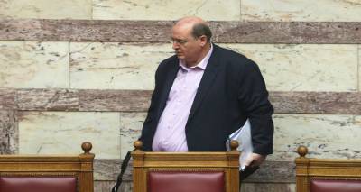 &Epsilon;&pi;&iota;&mu;έ&nu;&epsilon;&iota; &sigma;&tau;&iota;&sigmaf; &alpha;&iota;&chi;&mu;έ&sigmaf; &kappa;&alpha;&tau;ά &Kappa;&alpha;&mu;&mu;έ&nu;&omicron;&upsilon; &omicron; &Nu;. &Phi;ί&lambda;&eta;&sigmaf;