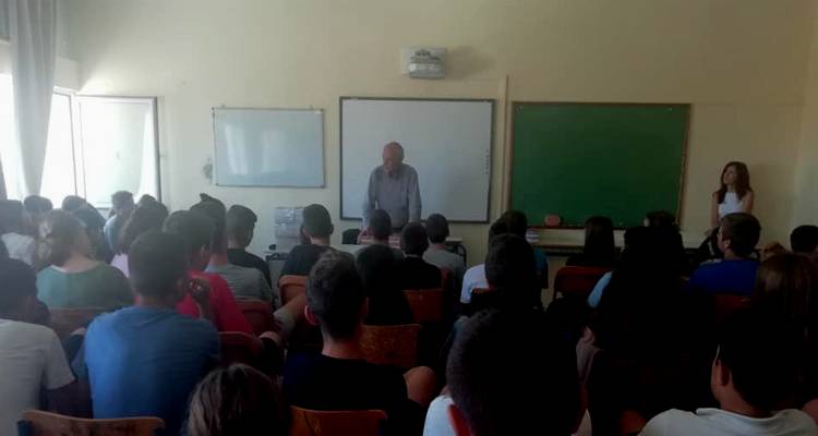 Το Γυμνάσιο Μούδρου επισκέφθηκε ο Aριστείδης Τσοτρούδης (photos)