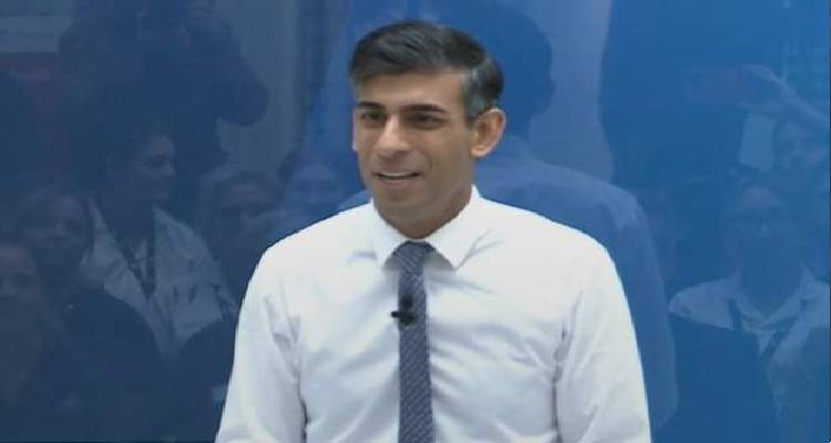 &Beta;&rho;&epsilon;&tau;&alpha;&nu;ί&alpha;: &Epsilon;&pi;&iota;&kappa;&rho;ί&nu;&epsilon;&tau;&alpha;&iota; &alpha;&pi;ό &tau;&eta;&nu; &alpha;&xi;&iota;&omega;&mu;&alpha;&tau;&iota;&kappa;ή &alpha;&nu;&tau;&iota;&pi;&omicron;&lambda;ί&tau;&epsilon;&upsilon;&sigma;&eta; &omicron; &pi;&rho;&omega;&theta;&upsilon;&pi;&omicron;&upsilon;&rho;&gamma;ό&sigmaf; &Rho;ί&sigma;&iota; &Sigma;&omicron;ύ&nu;&alpha;&kappa; &gamma;&iota;&alpha; &tau;&omicron;&nu; &chi;&epsilon;&iota;&rho;&iota;&sigma;&mu;ό &tau;&eta;&sigmaf; &upsilon;&pi;ό&theta;&epsilon;&sigma;&eta;&sigmaf; &Zeta;&alpha;&chi;ά&omicron;&upsilon;&iota;