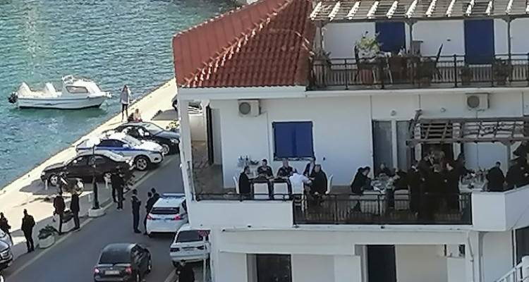 Στεφανάδης για το τραπέζι στην Ικαρία: Κάλεσα τον πρωθυπουργό για ένα σύντομο γεύμα -Τηρήθηκαν όλα τα μέτρα