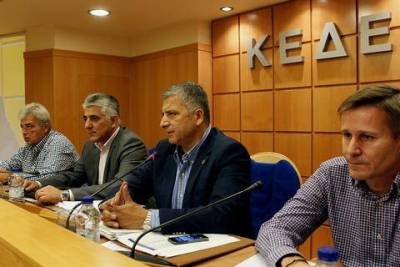 &Pi;&alpha;&tau;&omicron;ύ&lambda;&eta;&sigmaf;: &Nu;έ&epsilon;&sigmaf; &pi;&epsilon;&rho;&iota;&kappa;&omicron;&pi;έ&sigmaf; &theta;&alpha; &phi;έ&rho;&omicron;&upsilon;&nu; &lambda;&omicron;&upsilon;&kappa;έ&tau;&alpha; &sigma;&tau;&omicron;&upsilon;&sigmaf; &delta;ή&mu;&omicron;&upsilon;&sigmaf;