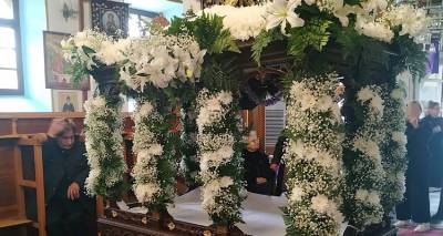 &Mu;. &Pi;&alpha;&rho;&alpha;&sigma;&kappa;&epsilon;&upsilon;ή: &Omicron; &epsilon;&pi;&iota;&tau;ά&phi;&iota;&omicron;&sigmaf; &sigma;&tau;&omicron; &Alpha;&nu;&delta;&rho;ώ&nu;&iota;