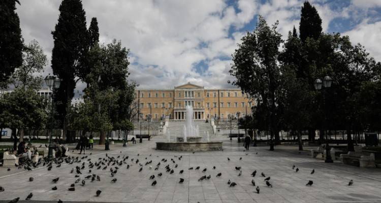 &Kappa;&omicron;&rho;&omega;&nu;&omicron;ϊό&sigmaf;: &Alpha;&nu;&tau;ί&sigma;&tau;&rho;&omicron;&phi;&eta; &mu;έ&tau;&rho;&eta;&sigma;&eta; &gamma;&iota;&alpha; &tau;&eta;&nu; έ&xi;&omicron;&delta;&omicron; &alpha;&pi;ό &tau;&omicron; lockdown | &Tau;&alpha; &laquo;ό&pi;&lambda;&alpha;&raquo; &tau;&eta;&sigmaf; &Epsilon;&lambda;&lambda;ά&delta;&alpha;&sigmaf; &tau;&eta;&nu; &epsilon;&pi;ό&mu;&epsilon;&nu;&eta; &eta;&mu;έ&rho;&alpha;