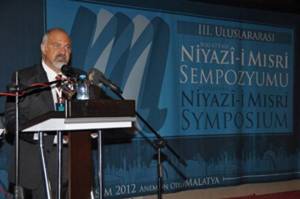 &Omicron; &Delta;&eta;&mu;ή&tau;&rho;&eta;&sigmaf; &Mu;&pi;&omicron;&upsilon;&lambda;ώ&tau;&eta;&sigmaf; &sigma;&tau;&omicron; &Delta;&iota;&epsilon;&theta;&nu;έ&sigmaf; &Sigma;&upsilon;&mu;&pi;ό&sigma;&iota;&omicron; &gamma;&iota;&alpha; &tau;&omicron;&nu; &pi;&omicron;&iota;&eta;&tau;ή &Mu;&iota;&sigma;&rho;ί &sigma;&tau;&eta; &Mu;&alpha;&lambda;ά&tau;&epsilon;&iota;&alpha;.