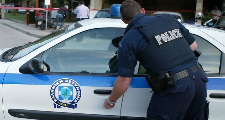 Θράκη: Βάζουν κατά κύματα μετανάστες στη χώρα - Συλλήψεις διακινητών και κατασχέσεις οχημάτων