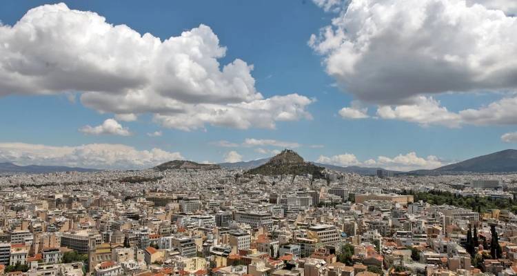 &Tau;&alpha; &mu;έ&tau;&rho;&alpha; &gamma;&iota;&alpha; &tau;&omicron; &sigma;&tau;&epsilon;&gamma;&alpha;&sigma;&tau;&iota;&kappa;ό: &laquo;&Sigma;&pi;ί&tau;&iota; &mu;&omicron;&upsilon; &Iota;&Iota;&Iota;&raquo;, &kappa;ί&nu;&eta;&tau;&rho;&alpha; &gamma;&iota;&alpha; &kappa;&lambda;&epsilon;&iota;&sigma;&tau;ά &alpha;&kappa;ί&nu;&eta;&tau;&alpha; &kappa;&alpha;&iota; &alpha;&nu;&alpha;&kappa;&alpha;&iota;&nu;ί&sigma;&epsilon;&iota;&sigmaf;, &laquo;&phi;&rho;έ&nu;&omicron;&raquo; &sigma;&epsilon; Airbnb, Golden Visa -&Omicron;&iota; &kappa;&epsilon;&rho;&delta;&iota;&sigma;&mu;έ&nu;&omicron;&iota;