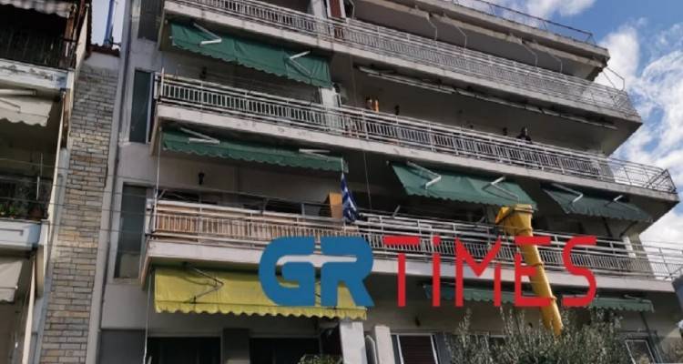 Θεσσαλονίκη: Πώς γλίτωσε το 4χρονο κοριτσάκι που έπεσε από τον 4ο όροφο πολυκατοικίας