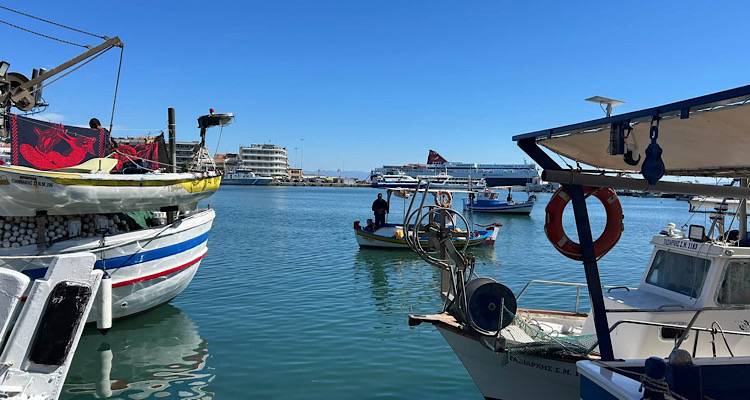 &Alpha;&nu;έ&sigma;&tau;&epsilon;&iota;&lambda;&alpha;&nu; &tau;&eta;&nu; &alpha;&pi;&epsilon;&rho;&gamma;ί&alpha; &omicron;&iota; &alpha;&lambda;&iota;&epsilon;ί&sigmaf; &tau;&eta;&sigmaf; &Lambda;έ&sigma;&beta;&omicron;&upsilon; | &Kappa;&alpha;&nu;&omicron;&nu;&iota;&kappa;ά &eta; &kappa;&iota;&nu;&eta;&tau;&omicron;&pi;&omicron;ί&eta;&sigma;&eta; &tau;&eta;&nu; &Kappa;&upsilon;&rho;&iota;&alpha;&kappa;ή