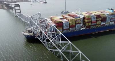 Βαλτιμόρη: 764 τόνους τοξικών υλικών μετέφερε το φορτηγό πλοίο που γκρέμισε τη γέφυρα | Άνοιξαν κάποια κοντέινερ