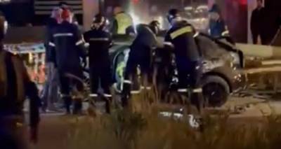 &Mu;&alpha;&rho;&kappa;ό&pi;&omicron;&upsilon;&lambda;&omicron;: Έ&nu;&alpha;&sigmaf; 27&chi;&rho;&omicron;&nu;&omicron;&sigmaf; &nu;&epsilon;&kappa;&rho;ό&sigmaf; &kappa;&alpha;&iota; &mu;&iota;&alpha; 22&chi;&rho;&omicron;&nu;&eta; &sigma;&omicron;&beta;&alpha;&rho;ά &tau;&rho;&alpha;&upsilon;&mu;&alpha;&tau;ί&alpha;&sigmaf; &sigma;&epsilon; &tau;&rho;&omicron;&chi;&alpha;ί&omicron; -&Tau;&omicron; &Iota;&Chi; &tau;&omicron;&upsilon;&sigmaf; &kappa;&alpha;&rho;&phi;ώ&theta;&eta;&kappa;&epsilon; &sigma;&epsilon; &kappa;&omicron;&lambda;ώ&nu;&alpha;