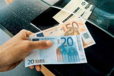 &Beta;&epsilon;&lambda;&tau;&iota;ώ&nu;&epsilon;&tau;&alpha;&iota; &eta; &alpha;&nu;&tau;&alpha;&gamma;&omega;&nu;&iota;&sigma;&tau;&iota;&kappa;ό&tau;&eta;&tau;&alpha; &tau;&eta;&sigmaf; &Epsilon;&lambda;&lambda;ά&delta;&alpha;&sigmaf; &delta;&iota;&epsilon;&theta;&nu;ώ&sigmaf;