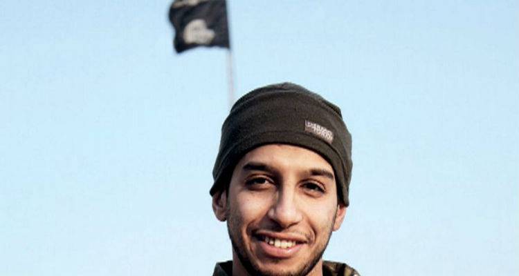 &Nu;&epsilon;&kappa;&rho;ό&sigmaf; &omicron; &laquo;&epsilon;&gamma;&kappa;έ&phi;&alpha;&lambda;&omicron;&sigmaf;&raquo; &tau;&omega;&nu; &tau;&rho;&omicron;&mu;&omicron;&kappa;&rho;&alpha;&tau;&iota;&kappa;ώ&nu; &epsilon;&pi;&iota;&theta;έ&sigma;&epsilon;&omega;&nu; &sigma;&tau;&omicron; &Pi;&alpha;&rho;ί&sigma;&iota;