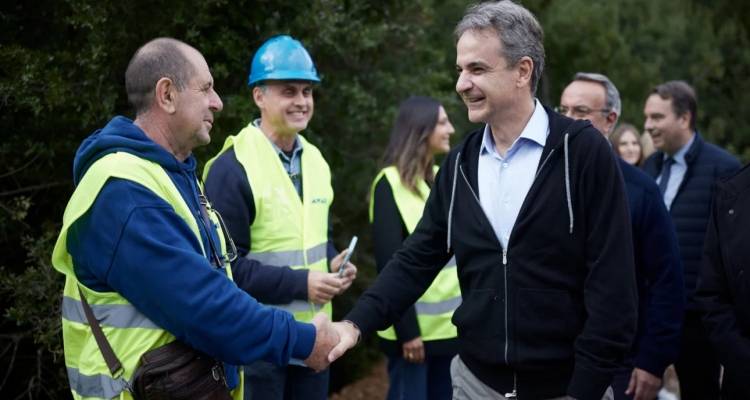 &Alpha;&tau;&upsilon;&pi;&eta; &pi;&rho;&omicron;&epsilon;&kappa;&lambda;&omicron;&gamma;&iota;&kappa;ή &epsilon;&kappa;&sigma;&tau;&rho;&alpha;&tau;&epsilon;ί&alpha; &xi;&epsilon;&kappa;ί&nu;&eta;&sigma;&epsilon; &omicron; &Mu;&eta;&tau;&sigma;&omicron;&tau;ά&kappa;&eta;&sigmaf;: &Omicron;&iota; &pi;&epsilon;&rho;&iota;&omicron;&delta;&epsilon;ί&epsilon;&sigmaf;, &tau;&alpha; έ&rho;&gamma;&alpha; &upsilon;&pi;&omicron;&delta;&omicron;&mu;ώ&nu; &kappa;&alpha;&iota; &omicron;&iota; &mu;&epsilon;&tau;&alpha;&rho;&rho;&upsilon;&theta;&mu;ί&sigma;&epsilon;&iota;&sigmaf;