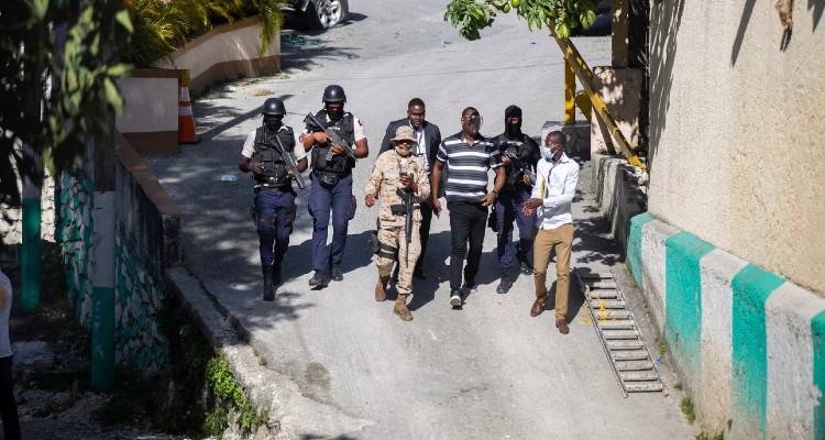 Δολοφονία προέδρου Αϊτής: Μάχες στο Πορτ-ο-Πρενς, τέσσερις «μισθοφόροι» νεκροί