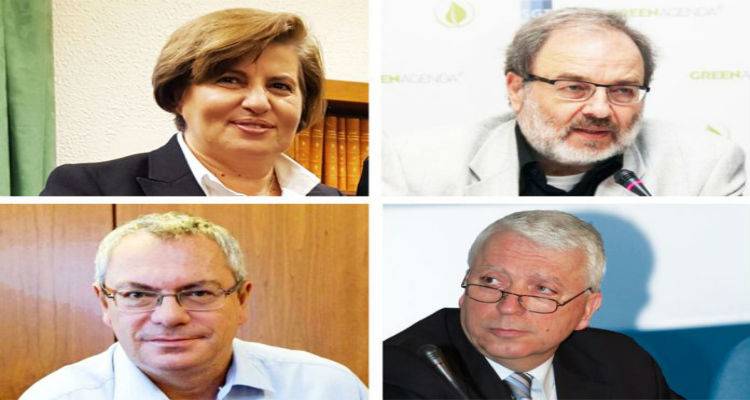 &Pi;&lambda;&eta;&theta;&alpha;ί&nu;&omicron;&upsilon;&nu; &omicron;&iota; &laquo;&mu;&nu;&eta;&sigma;&tau;ή&rho;&epsilon;&sigmaf;&raquo; &sigma;&tau;&eta;&nu; &Pi;&epsilon;&rho;&iota;&phi;έ&rho;&epsilon;&iota;&alpha;