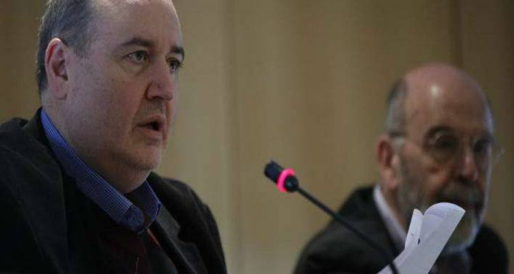 &Phi;ί&lambda;&eta;&sigmaf;-&Lambda;&iota;ά&kappa;&omicron;&sigmaf; &pi;&rho;&omicron;&tau;&epsilon;ί&nu;&omicron;&upsilon;&nu; &delta;ί&delta;&alpha;&kappa;&tau;&rho;&alpha; &sigma;&tau;&alpha; &pi;&alpha;&nu;&epsilon;&pi;&iota;&sigma;&tau;ή&mu;&iota;&alpha; | &Eta; &alpha;&sigma;ύ&lambda;&lambda;&eta;&pi;&tau;&eta; &pi;&rho;ό&tau;&alpha;&sigma;&eta; &gamma;&iota;&alpha; &kappa;&omicron;&iota;&nu;&omega;&nu;&iota;&kappa;ή &epsilon;&rho;&gamma;&alpha;&sigma;ί&alpha; &mu;&alpha;&theta;&eta;&tau;ώ&nu;