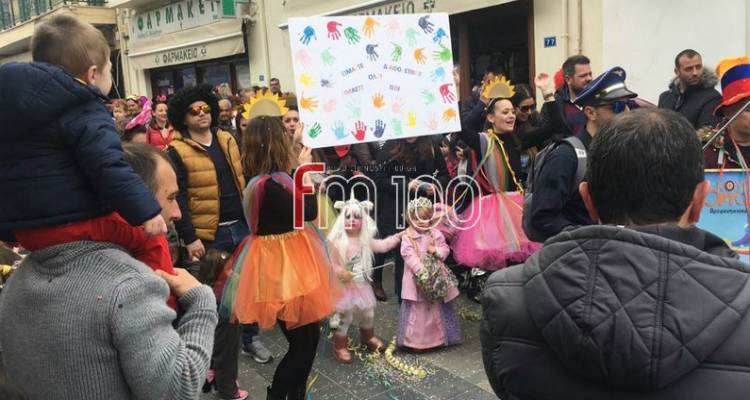 &Lambda;ή&mu;&nu;&omicron;&sigmaf;: &Pi;ά&nu;&omega; &alpha;&pi;ό 1.000 &kappa;&alpha;&rho;&nu;&alpha;&beta;&alpha;&lambda;&iota;&sigma;&tau;έ&sigmaf; &xi;&epsilon;&sigma;ή&kappa;&omega;&sigma;&alpha;&nu; &tau;&eta; &Mu;ύ&rho;&iota;&nu;&alpha;! (photos &amp; videos)