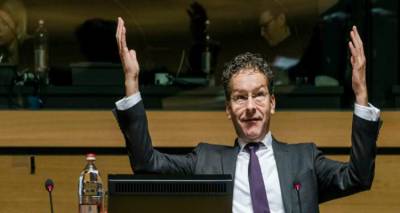Eurogroup: Έ&kappa;&lambda;&epsilon;&iota;&sigma;&epsilon; &eta; &sigma;&upsilon;&mu;&phi;&omega;&nu;ί&alpha;, &delta;&epsilon;&chi;&theta;ή&kappa;&alpha;&mu;&epsilon; &nu;έ&alpha; &mu;έ&tau;&rho;&alpha; | &Epsilon;&pi;&iota;&sigma;&tau;&rho;έ&phi;&omicron;&upsilon;&nu; &omicron;&iota; &theta;&epsilon;&sigma;&mu;&omicron;ί
