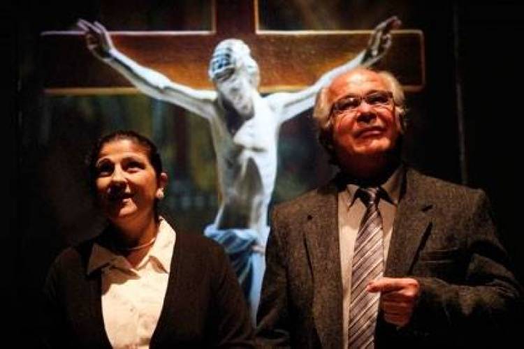 &Pi;&alpha;&gamma;&kappa;ό&sigma;&mu;&iota;&alpha; &Eta;&mu;έ&rho;&alpha; &Theta;&epsilon;ά&tau;&rho;&omicron;&upsilon; &mu;&epsilon; &delta;&omega;&rho;&epsilon;ά&nu; &pi;&alpha;&rho;&alpha;&sigma;&tau;ά&sigma;&epsilon;&iota;&sigmaf;