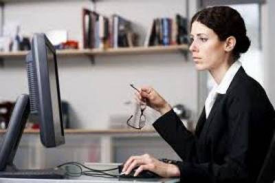 &Tau;έ&lambda;&omicron;&sigmaf; &eta; &tau;&alpha;&lambda;&alpha;&iota;&pi;&omega;&rho;ί&alpha; &mu;&epsilon; &tau;&iota;&sigmaf; &lambda;&eta;&xi;&iota;&alpha;&rho;&chi;&iota;&kappa;έ&sigmaf; &pi;&rho;ά&xi;&epsilon;&iota;&sigmaf; - &Omicron;&lambda;&alpha; &eta;&lambda;&epsilon;&kappa;&tau;&rho;&omicron;&nu;&iota;&kappa;ά &mu;&epsilon; έ&nu;&alpha; &kappa;&lambda;&iota;&kappa;