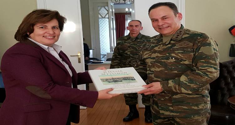 &Mu;&epsilon; &tau;&omicron;&nu; &nu;έ&omicron; &delta;&iota;&omicron;&iota;&kappa;&eta;&tau;ή &Alpha;&Sigma;&Delta;&Epsilon;&Nu; &sigma;&upsilon;&nu;&alpha;&nu;&tau;ή&theta;&eta;&kappa;&epsilon; &eta; &Chi;&rho;&iota;&sigma;&tau;&iota;ά&nu;&alpha; &Kappa;&alpha;&lambda;&omicron;&gamma;ή&rho;&omicron;&upsilon;