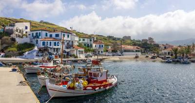 &Tau;&epsilon;&lambda;&epsilon;&upsilon;&tau;&alpha;ί&alpha; &epsilon;&xi;έ&lambda;&iota;&xi;&eta;: &Tau;&omicron;&pi;&omicron;&theta;&epsilon;&tau;&epsilon;ί&tau;&alpha;&iota; &mu;&alpha;&theta;&eta;&mu;&alpha;&tau;&iota;&kappa;ό&sigmaf; &sigma;&tau;&omicron; &Gamma;&upsilon;&mu;&nu;ά&sigma;&iota;&omicron; &tau;&omicron;&upsilon; &Alpha;&gamma;ί&omicron;&upsilon; &Epsilon;&upsilon;&sigma;&tau;&rho;&alpha;&tau;ί&omicron;&upsilon;