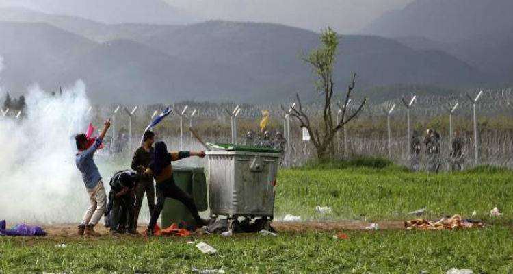 &Eta; &alpha;&sigma;&tau;&upsilon;&nu;&omicron;&mu;ί&alpha; &alpha;&nu;&alpha;&zeta;&eta;&tau;ά &tau;&omicron;&upsilon;&sigmaf; &alpha;&lambda;&lambda;&eta;&lambda;έ&gamma;&gamma;&upsilon;&omicron;&upsilon;&sigmaf; &gamma;&iota;&alpha; &tau;&omicron; &chi;ά&omicron;&sigmaf; &sigma;&tau;&eta;&nu; &Epsilon;&iota;&delta;&omicron;&mu;έ&nu;&eta; | &Pi;&omicron;&iota;&omicron;&iota; &upsilon;&pi;&omicron;&kappa;&iota;&nu;&omicron;ύ&nu; &tau;&omicron;&upsilon;&sigmaf; &pi;&rho;ό&sigma;&phi;&upsilon;&gamma;&epsilon;&sigmaf;
