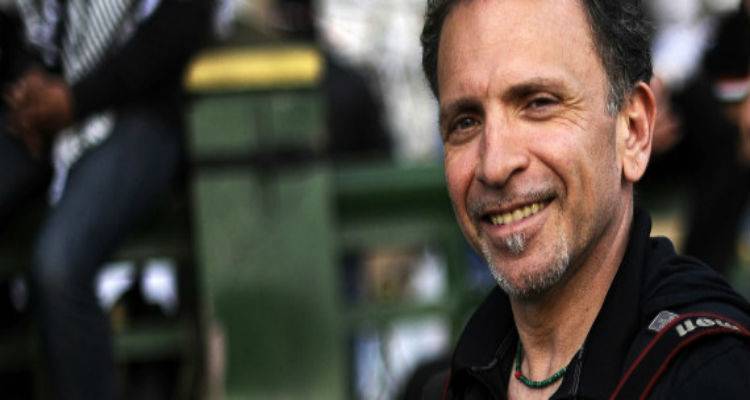 &Gamma;&iota;ά&nu;&nu;&eta;&sigmaf; &Mu;&pi;&epsilon;&chi;&rho;ά&kappa;&eta;&sigmaf;: &Omicron; &kappa;&alpha;&lambda;ύ&tau;&epsilon;&rho;&omicron;&sigmaf; &phi;&omega;&tau;&omicron;&gamma;&rho;ά&phi;&omicron;&sigmaf; &tau;&omicron;&upsilon; 2015 &gamma;&iota;&alpha; &tau;&omicron;&nu; Guardian, &mu;&iota;&lambda;ά&epsilon;&iota; &sigma;&tau;&omicron;&nu; Fm 100 (mp3)