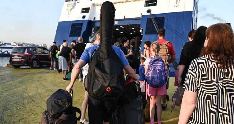 Υπ. Ναυτιλίας: Σαρωτικοί έλεγχοι του Λιμενικού επί των τιμών των ακτοπλοϊκών εισιτηρίων | Εντοπίστηκαν 24 παραβάσεις