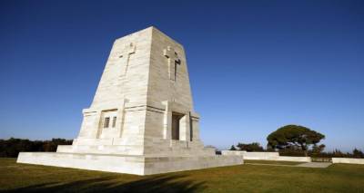 &Lambda;ή&mu;&nu;&omicron;&sigmaf;: &Pi;&rho;ό&tau;&alpha;&sigma;&eta; &alpha;&nu;έ&gamma;&epsilon;&rho;&sigma;&eta;&sigmaf; &mu;&nu;&eta;&mu;&epsilon;ί&omega;&nu; &pi;&rho;&omicron;&sigmaf; &tau;&iota;&mu;ή &tau;&omega;&nu; &epsilon;&kappa;&sigma;&tau;&rho;&alpha;&tau;&epsilon;&upsilon;&tau;&iota;&kappa;ώ&nu; &sigma;&omega;&mu;ά&tau;&omega;&nu; &Alpha;&upsilon;&sigma;&tau;&rho;&alpha;&lambda;ώ&nu; &kappa;&alpha;&iota; &Nu;&epsilon;&omicron;&zeta;&eta;&lambda;&alpha;&nu;&delta;ώ&nu;