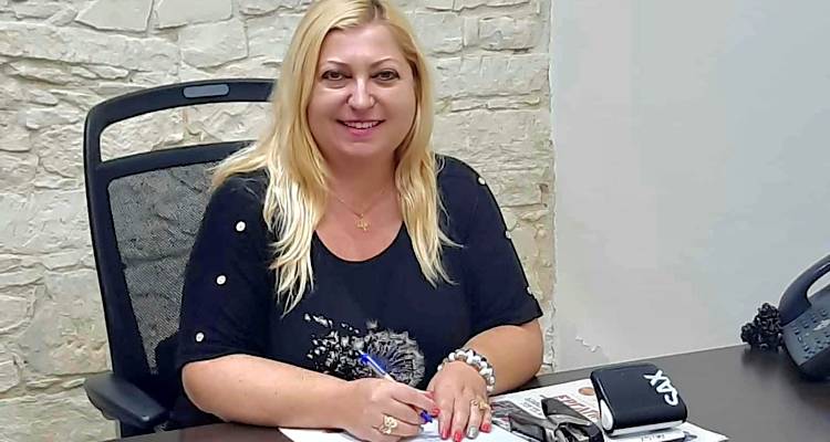 &Pi;&alpha;&rho;έ&mu;&beta;&alpha;&sigma;&eta; &Iota;&omicron;&upsilon;&lambda;ί&alpha;&sigmaf; &Lambda;&upsilon;&gamma;&delta;ά &gamma;&iota;&alpha; &tau;&omicron; &nu;&epsilon;&rho;ό &sigma;&tau;&omicron; &Theta;ά&nu;&omicron;&sigmaf; | &Zeta;&eta;&tau;ά &nu;&alpha; &pi;&lambda;&eta;&rho;&omicron;&phi;&omicron;&rho;&eta;&theta;&epsilon;ί &tau;&alpha; &alpha;&pi;&omicron;&tau;&epsilon;&lambda;έ&sigma;&mu;&alpha;&tau;&alpha; &tau;&omega;&nu; &mu;&epsilon;&tau;&rho;ή&sigma;&epsilon;&omega;&nu; &kappa;&alpha;&iota; &mu;&eta;&delta;&epsilon;&nu;&iota;&kappa;&omicron;ύ&sigmaf; &lambda;&omicron;&gamma;&alpha;&rho;&iota;&alpha;&sigma;&mu;&omicron;ύ&sigmaf; &sigma;&tau;&omicron;&upsilon;&sigmaf; &kappa;&alpha;&tau;&omicron;ί&kappa;&omicron;&upsilon;&sigmaf;