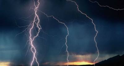 Λήμνος: Ανοιχτός διαγωνισµός για την εγκατάσταση αντικεραυνικής προστασίας σε κτήρια της 130ΣΜ