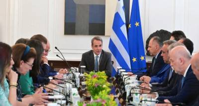 &Tau;&omicron; &mu;ή&nu;&upsilon;&mu;&alpha; &tau;&eta;&sigmaf; &kappa;&upsilon;&beta;έ&rho;&nu;&eta;&sigma;&eta;&sigmaf; &gamma;&iota;&alpha; &mu;&epsilon;&tau;&alpha;&rho;&rho;&upsilon;&theta;&mu;ί&sigma;&epsilon;&iota;&sigmaf;, &alpha;&kappa;&rho;ί&beta;&epsilon;&iota;&alpha; &kappa;&alpha;&iota; &phi;&omicron;&rho;&omicron;&lambda;&omicron;&gamma;ί&alpha; | &Omicron;&iota; &pi;&rho;ώ&tau;&epsilon;&sigmaf; &kappa;&iota;&nu;ή&sigma;&epsilon;&iota;&sigmaf; &mu;&epsilon;&tau;ά &tau;&omicron;&nu; &alpha;&nu;&alpha;&sigma;&chi;&eta;&mu;&alpha;&tau;&iota;&sigma;&mu;ό