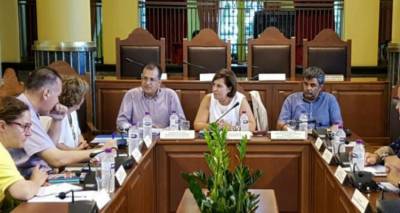 &Nu;&epsilon;&omicron; &Pi;&rho;&omicron;&epsilon;&delta;&rho;&epsilon;ί&omicron; &gamma;&iota;&alpha; &tau;&omicron; &Pi;&epsilon;&rho;&iota;&phi;&epsilon;&rho;&epsilon;&iota;&alpha;&kappa;ό &Sigma;&upsilon;&mu;&beta;&omicron;&upsilon;&lambda;ί&omicron;