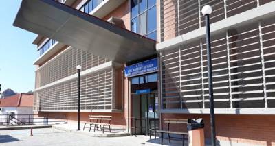 &Tau;&epsilon;&lambda;&epsilon;&upsilon;&tau;&alpha;ί&alpha; &epsilon;&xi;έ&lambda;&iota;&xi;&eta;: &Alpha;&pi;ό &sigma;ή&mu;&epsilon;&rho;&alpha; &alpha;&nu;&alpha;&iota;&sigma;&theta;&eta;&sigma;&iota;&omicron;&lambda;ό&gamma;&omicron;&sigmaf; &kappa;&alpha;&iota; &pi;ά&lambda;&iota; &sigma;&tau;&omicron; &Nu;&omicron;&sigma;&omicron;&kappa;&omicron;&mu;&epsilon;ί&omicron; &tau;&eta;&sigmaf; &Lambda;ή&mu;&nu;&omicron;&upsilon;