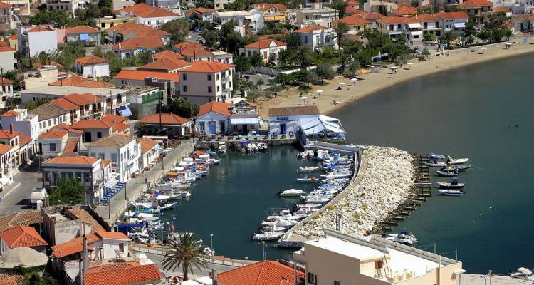 10+1 &lambda;ό&gamma;&omicron;&iota; &gamma;&iota;&alpha; &nu;&alpha; &epsilon;&kappa;&pi;&lambda;&alpha;&gamma;&epsilon;ί&tau;&epsilon; &alpha;&pi;ό &tau;&eta; &Lambda;ή&mu;&nu;&omicron;! (photos)