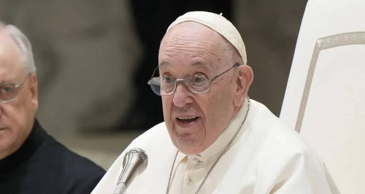 &Sigma;ά&lambda;&omicron;&sigmaf; &mu;&epsilon; &delta;ή&lambda;&omega;&sigma;&eta; &tau;&omicron;&upsilon; &Pi;ά&pi;&alpha; &Phi;&rho;&alpha;&gamma;&kappa;ί&sigma;&kappa;&omicron;&upsilon; &gamma;&iota;&alpha; &tau;&omicron;&upsilon;&sigmaf; &gamma;&kappa;έ&iota; &sigma;&tau;&eta; &Rho;&omega;&mu;&alpha;&iota;&omicron;&kappa;&alpha;&theta;&omicron;&lambda;&iota;&kappa;ή &Epsilon;&kappa;&kappa;&lambda;&eta;&sigma;ί&alpha;: &laquo;Έ&chi;&omicron;&upsilon;&mu;&epsilon; ή&delta;&eta; &pi;&omicron;&lambda;&lambda;&omicron;ύ&sigmaf; &alpha;&pi;ό &delta;&alpha;ύ&tau;&omicron;&upsilon;&sigmaf;&raquo;