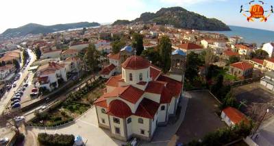 &Sigma;&upsilon;&kappa;&iota;ά &phi;ύ&tau;&rho;&omega;&sigma;&epsilon; &sigma;&tau;&omicron; &kappa;&alpha;&mu;&pi;&alpha;&nu;&alpha;&rho;&iota;ό &tau;&omicron;&upsilon; &Iota;.&Nu; &Alpha;&gamma;ί&alpha;&sigmaf; &Tau;&rho;&iota;ά&delta;&alpha;&sigmaf; &sigma;&tau;&eta; &Mu;ύ&rho;&iota;&nu;&alpha;