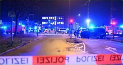 &Pi;&upsilon;&rho;&omicron;&beta;&omicron;&lambda;&iota;&sigma;&mu;&omicron;ί &sigma;&tau;&omicron; &Alpha;&mu;&beta;&omicron;ύ&rho;&gamma;&omicron;: E&pi;&tau;ά &omicron;&iota; &nu;&epsilon;&kappa;&rho;&omicron;ί -&Alpha;&nu;ά&mu;&epsilon;&sigma;ά &tau;&omicron;&upsilon;&sigmaf; &kappa;&alpha;&iota; &omicron; &delta;&rho;ά&sigma;&tau;&eta;&sigmaf; &tau;&eta;&sigmaf; &epsilon;&pi;ί&theta;&epsilon;&sigma;&eta;&sigmaf;