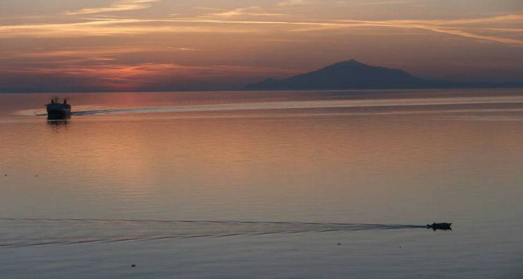 &Alpha;ί&theta;&rho;&iota;&omicron;&sigmaf; &omicron; &kappa;&alpha;&iota;&rho;ό&sigmaf; &sigma;&tau;&eta; &Lambda;ή&mu;&nu;&omicron; (mp3)